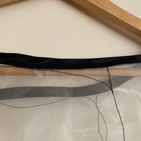 Sheer White Top - Picture 5 of 5